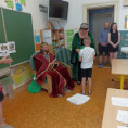 /album/jedenacte-pasovani-prvnacku-ze-zs-bystrocice-na-ctenare-23-6-2026/img-20260623-163450-jpg/