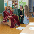 /album/jedenacte-pasovani-prvnacku-ze-zs-bystrocice-na-ctenare-23-6-2026/img-20260623-163753-jpg/